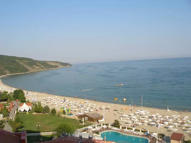 Romantične plaže Elenite