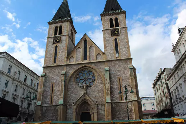 Tempat yang paling menarik di Sarajevo. 7804_2