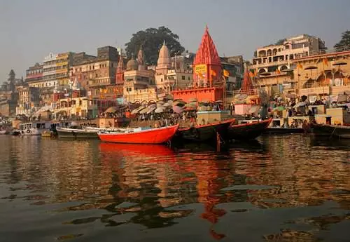 Maayo ba nga moadto sa Varanasi? 7954_1