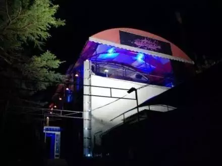 Que clubs nocturnos deben ser visitados en Alushta. 8003_6