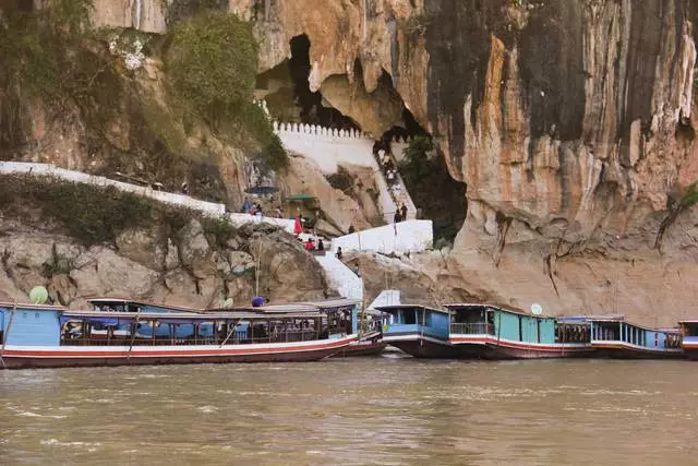 Vakanzen am Luang Prabang: Nëtzlech Informatioun 8012_2