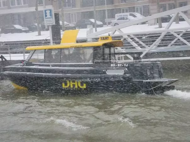 Um wie viel Uhr ist es besser, in Rotterdam auszuruhen? 8072_4