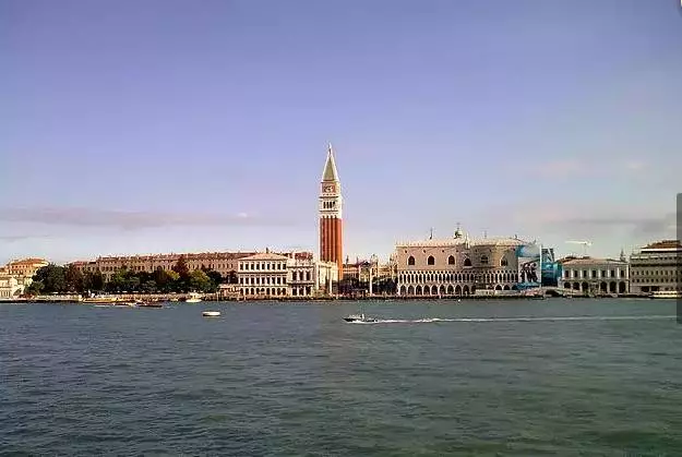 Venice geulis, kota dina cai 8134_2