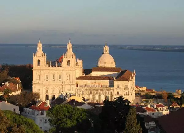 Lisbon: Nan ritm lan nan jou ferye fanmi an