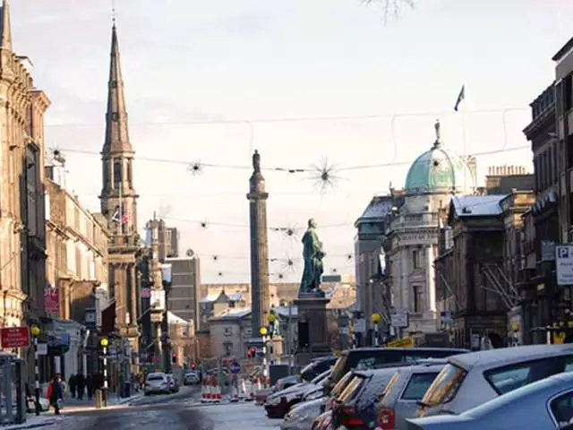 Alışverişe gitmeli ve Edinburgh'ta ne alacağınız? 8286_2