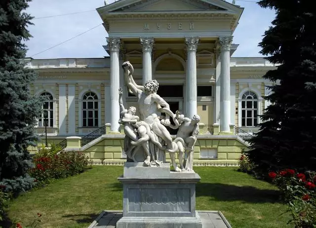 Odessa - Stad av filmer, underbara monument, ljusa nattklubbar och havet 8506_4