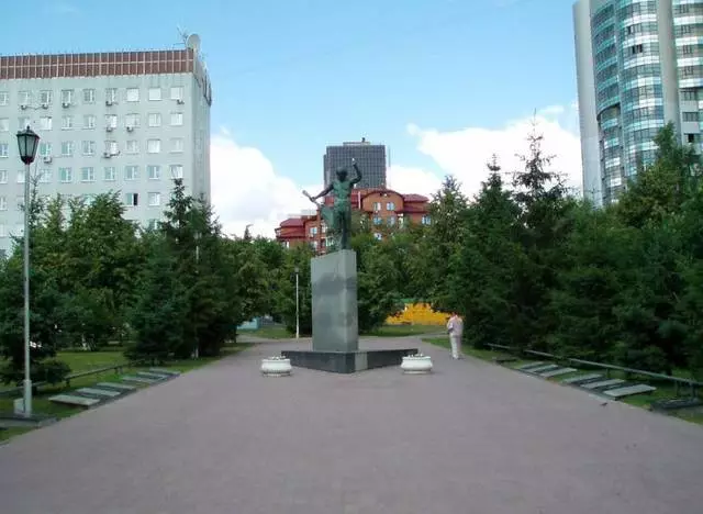 Cihên herî balkêş li Novosibirsk. 8537_4