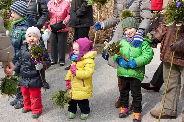 Kiuj tradiciaj ferioj povas esti vizititaj en Salzburgo? 8563_14