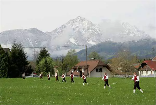 Naon liburan tradisional tiasa didatangan di salzburg? 8563_8