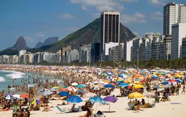 Le vaiaso le mafaamatalaina i Rio de Janeiro 8622_3