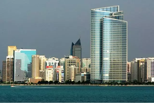 Vroče in eksotične Abu Dhabi 8626_1