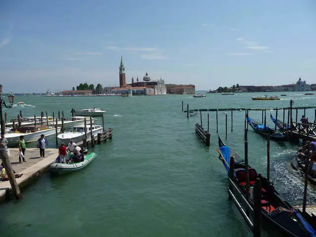 Socdaalka ugu xiisaha badan ee Venice. 8750_3