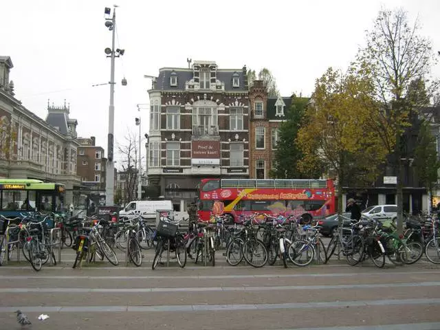 Amsterdam - una de las capitales europeas más famosas 8753_4