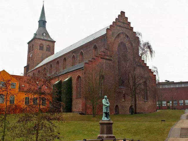 Jam berapa lebih baik pergi untuk beristirahat dalam Odense?