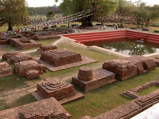 Lumbini getməyə dəyərmi? 8862_2