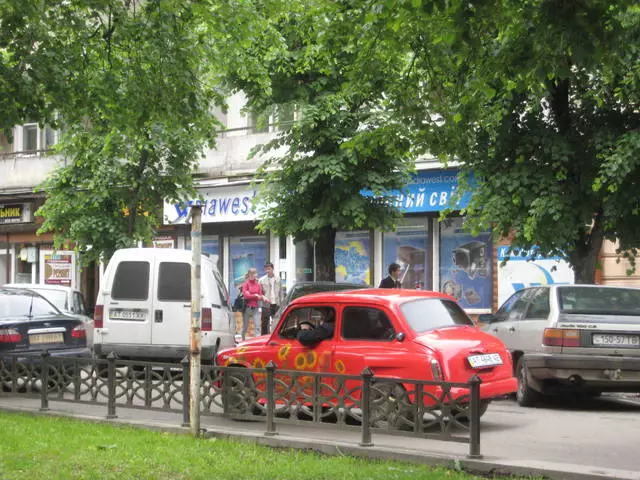 Ivano-Frankivsk bien soigné 8900_39