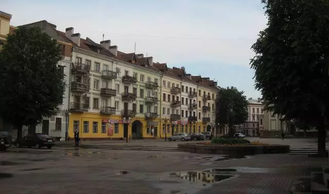 Ivano-Frankivsk-Frankivsk 8900_50