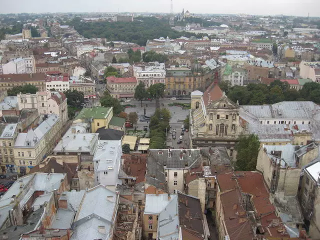 سېھىرگەرلىك شەھىرى Lviv 9211_4