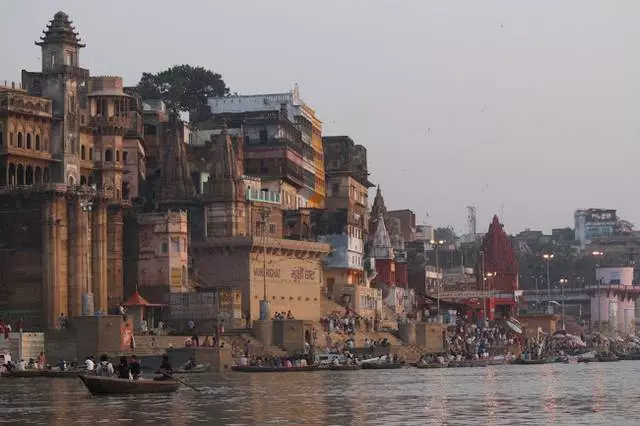 Pahinga sa Varanasi: para sa at laban 9283_3