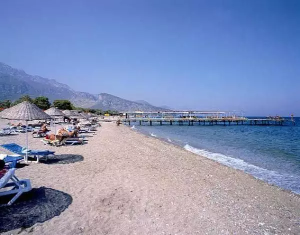 Beldibi - Light Beach արձակուրդը Անթալիայից ոչ հեռու