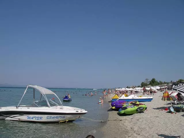 Hutu akan chalkidiki. Irin wannan ban mamaki Cassandra 9561_2