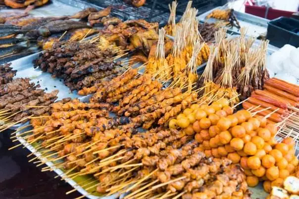 ¿Dónde puedo comer en la playa de Kata? 9570_3