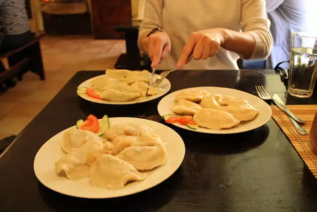 Varşova'da nereden yemek yiyebilir?