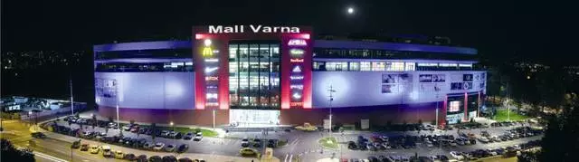 Pusat Blanja Varna 9804_1